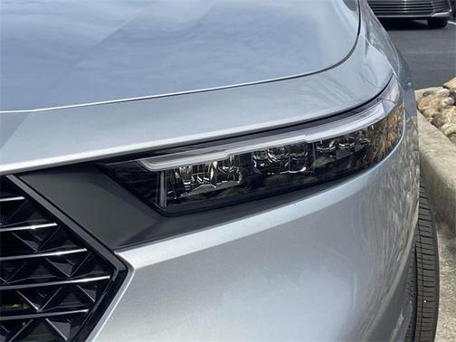 2025 Honda Accord LX 1.5T