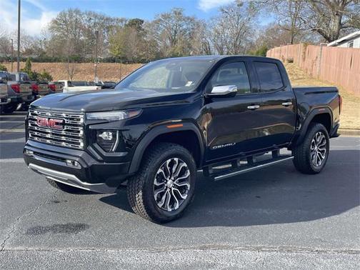 2025 GMC Canyon Denali