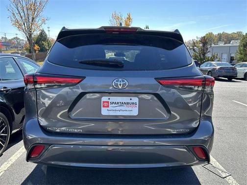 2023 Toyota Highlander Limited