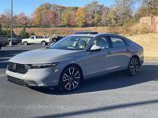 2025 Honda Accord Hybrid Touring