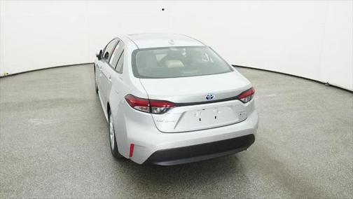 2025 Toyota Corolla Hybrid SE