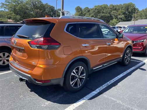 2017 Nissan Rogue SL