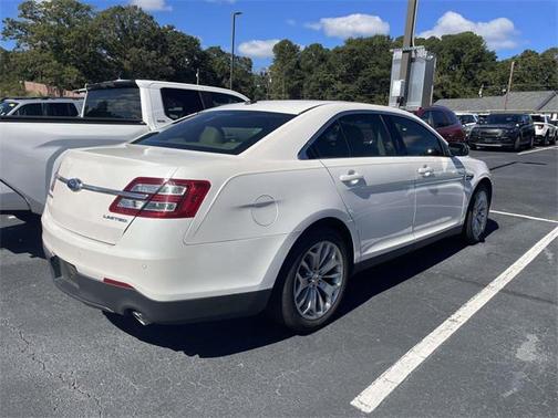 2019 Ford Taurus Limited