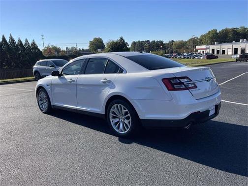 2019 Ford Taurus Limited