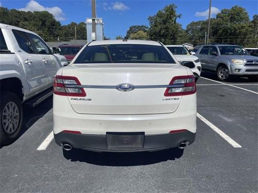 2019 Ford Taurus Limited