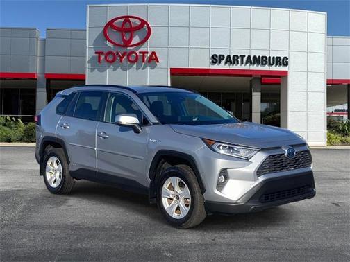 2020 Toyota RAV4 Hybrid XLE