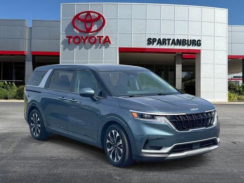 2024 Kia Carnival EX