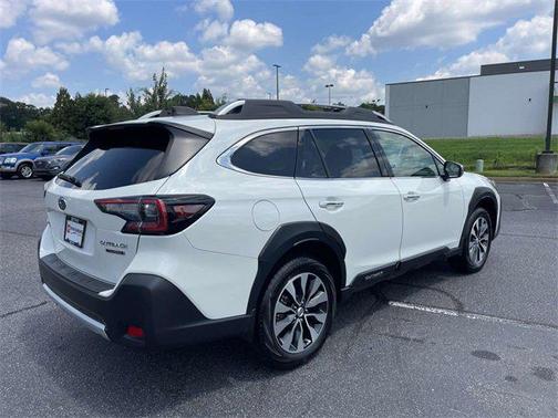 2024 Subaru Outback Touring