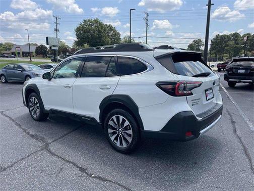 2024 Subaru Outback Touring