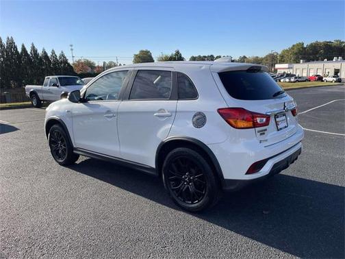 2018 Mitsubishi Outlander Sport 2.0 LE