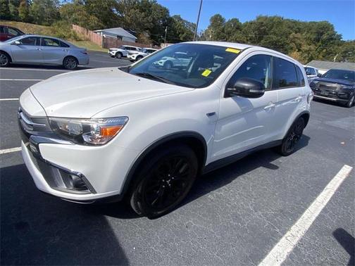 2018 Mitsubishi Outlander Sport 2.0 LE