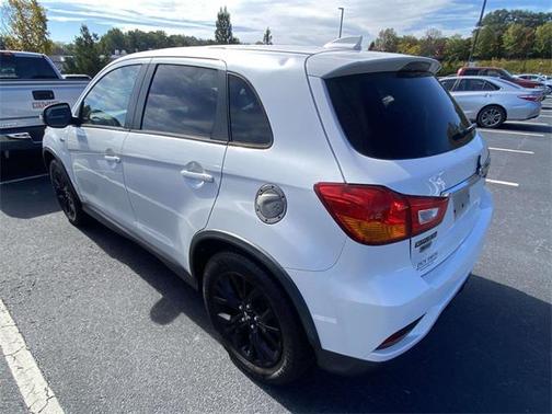 2018 Mitsubishi Outlander Sport 2.0 LE