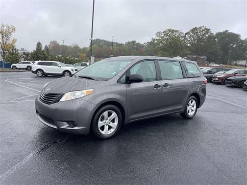 2017 Toyota Sienna SE