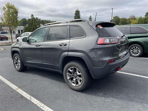 2020 Jeep Cherokee Trailhawk