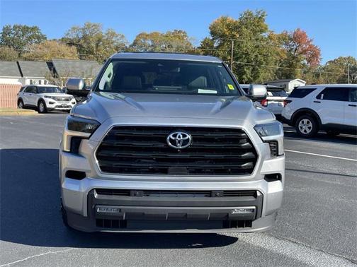 2024 Toyota Sequoia SR5