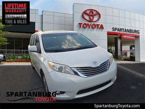 2015 Toyota Sienna XLE