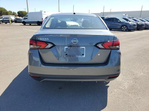 2025 Nissan Versa 1.6 S