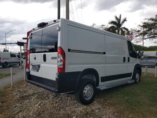 2023 RAM ProMaster 2500 Base