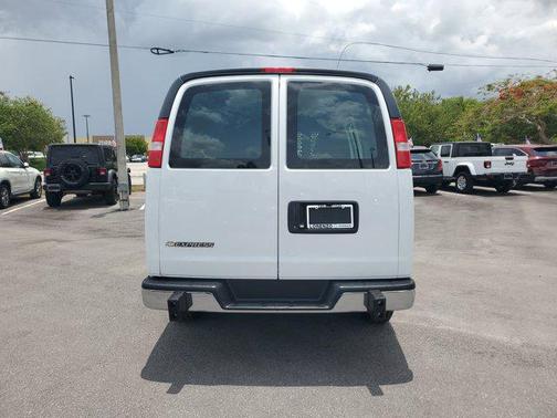 2023 Chevrolet Express 2500 RWD 2500 Regular Wheelbase WT