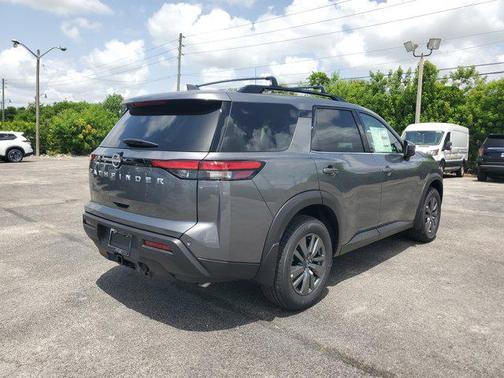 2025 Nissan Pathfinder SV FWD