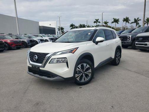 2021 Nissan Rogue SV