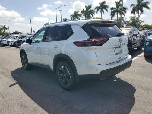 2025 Nissan Rogue SV