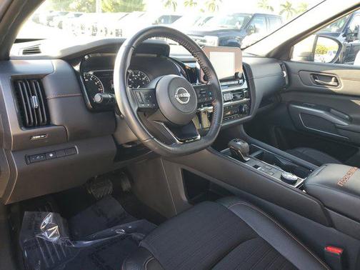 2024 Nissan Pathfinder Rock Creek 4WD