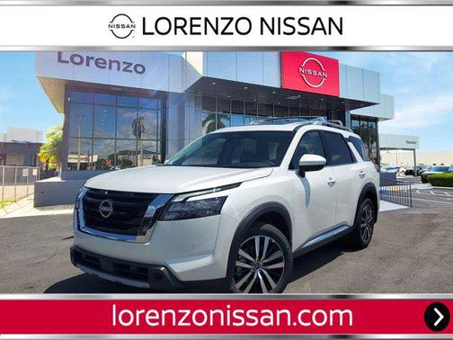 2025 Nissan Pathfinder Platinum FWD