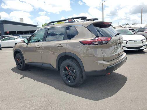 2025 Nissan Rogue Rock Creek