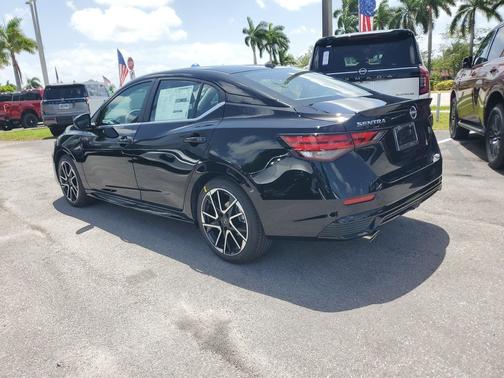 2025 Nissan Sentra SR