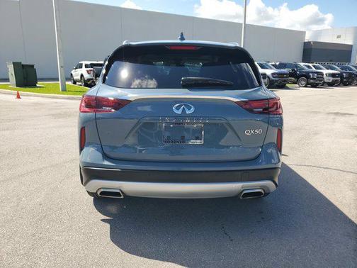 2022 INFINITI QX50 ESSENTIAL