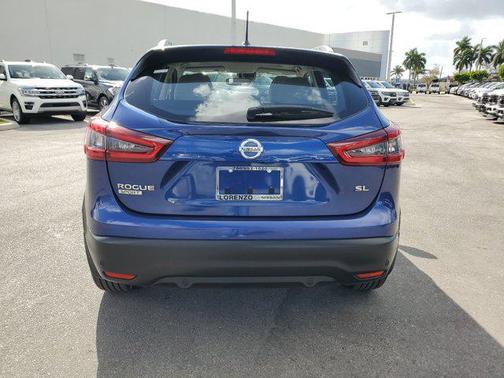 2021 Nissan Rogue Sport SL