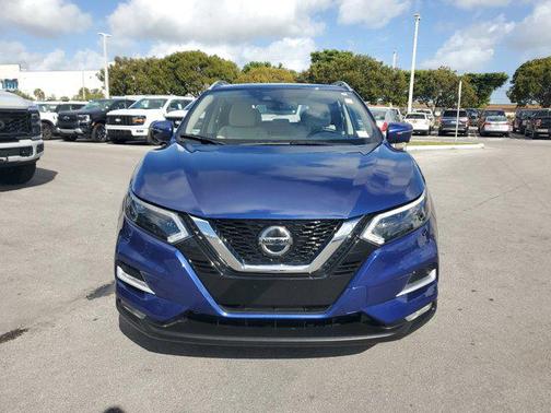 2021 Nissan Rogue Sport SL