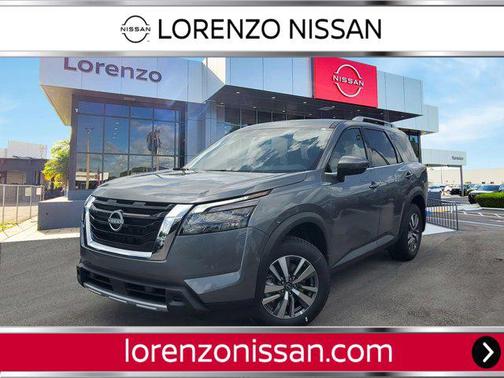 2025 Nissan Pathfinder SL FWD