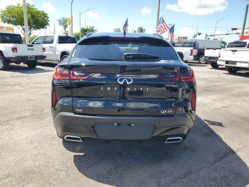 2025 INFINITI QX55 LUXE