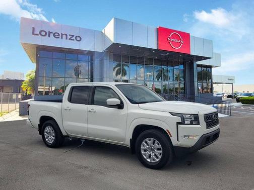 2022 Nissan Frontier SV