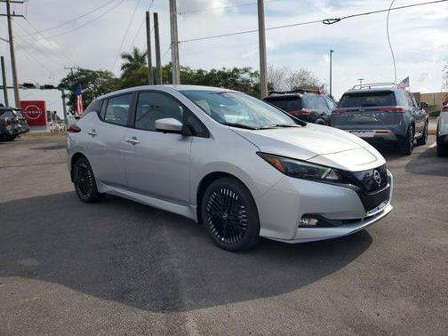 2025 Nissan Leaf SV PLUS