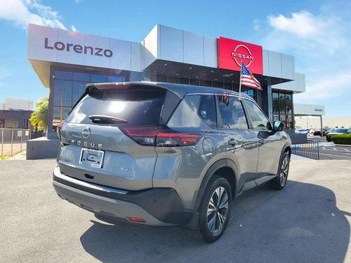 2022 Nissan Rogue SV