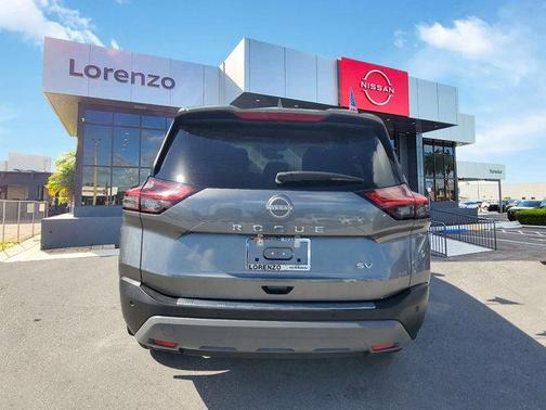 2022 Nissan Rogue SV