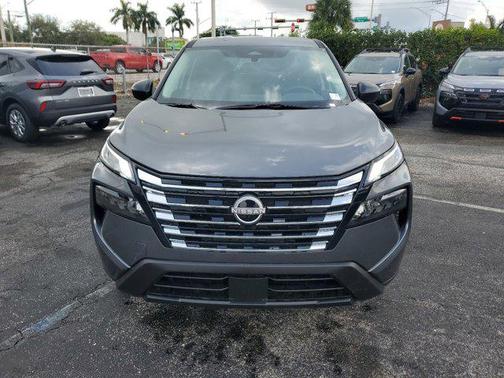 2025 Nissan Rogue S