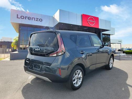 2024 Kia Soul LX