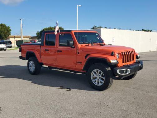 2023 Jeep Gladiator Sport S