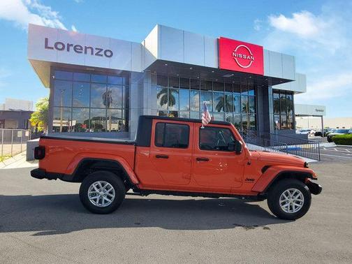 2023 Jeep Gladiator Sport S