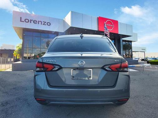 2021 Nissan Versa 1.6 SV