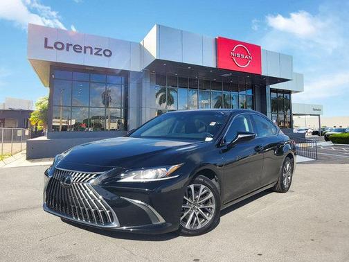 2023 Lexus ES 350 Base