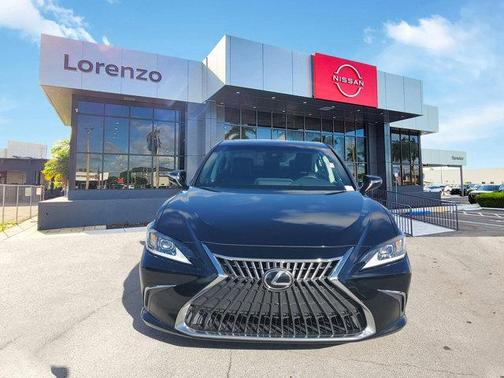 2023 Lexus ES 350 Base