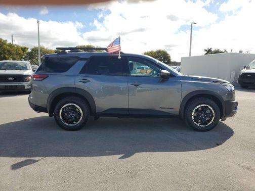 2023 Nissan Pathfinder Rock Creek 4WD