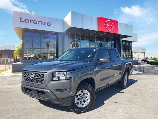 2024 Nissan Frontier SV