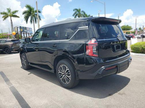 2025 Nissan Armada Platinum 2WD