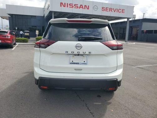 2025 Nissan Rogue S